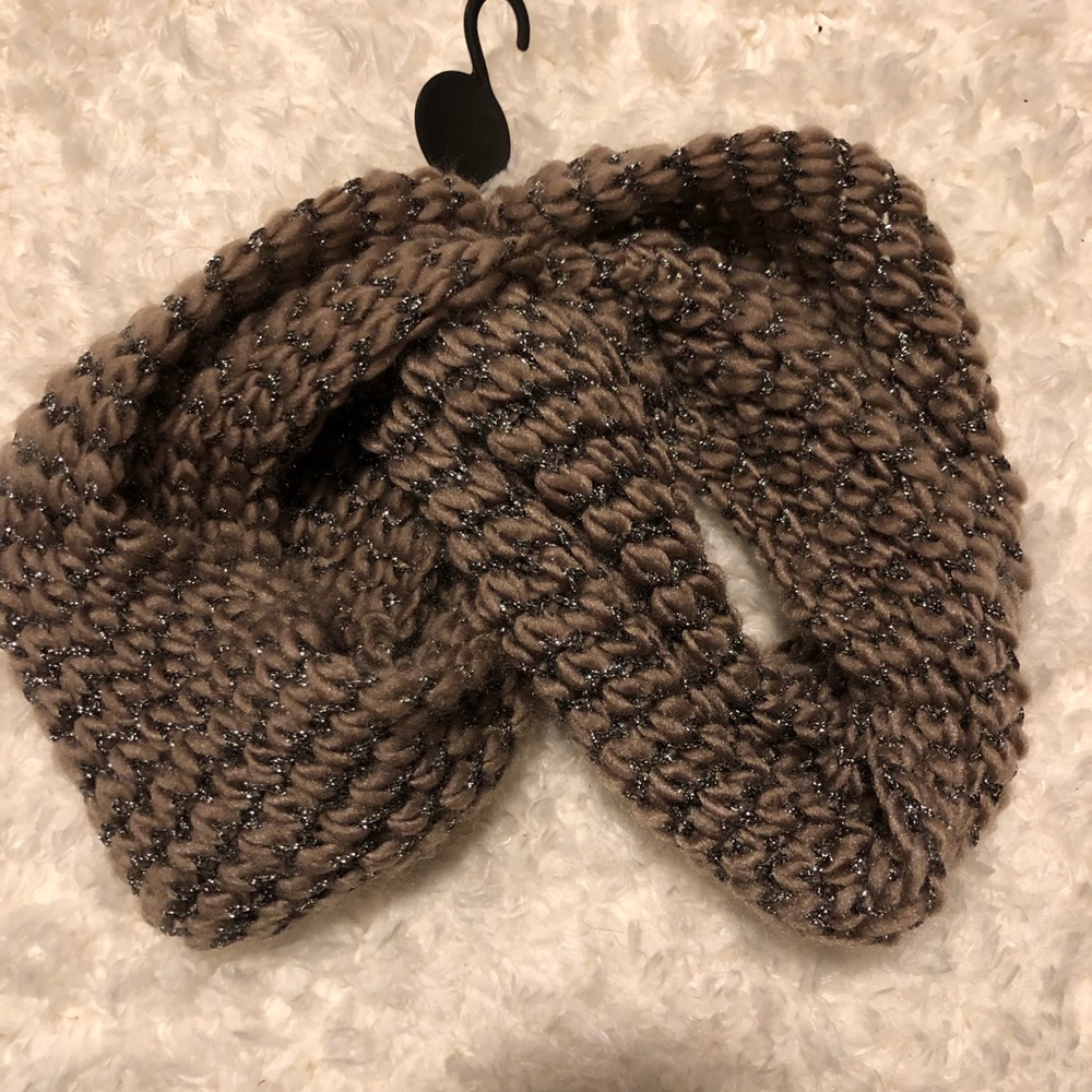 Warm infinity scarf